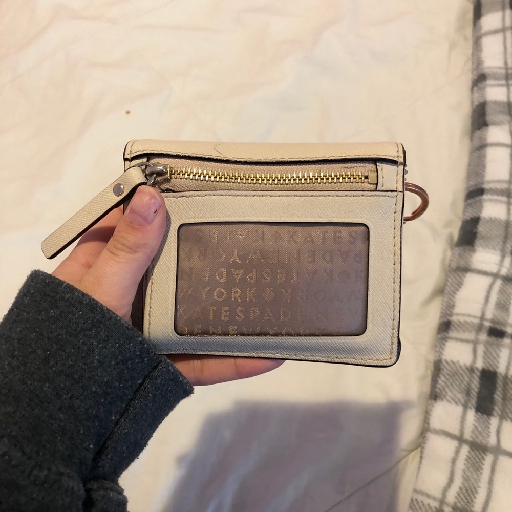 Kate Spade Key Chain Wallet - Picture 2 of 6